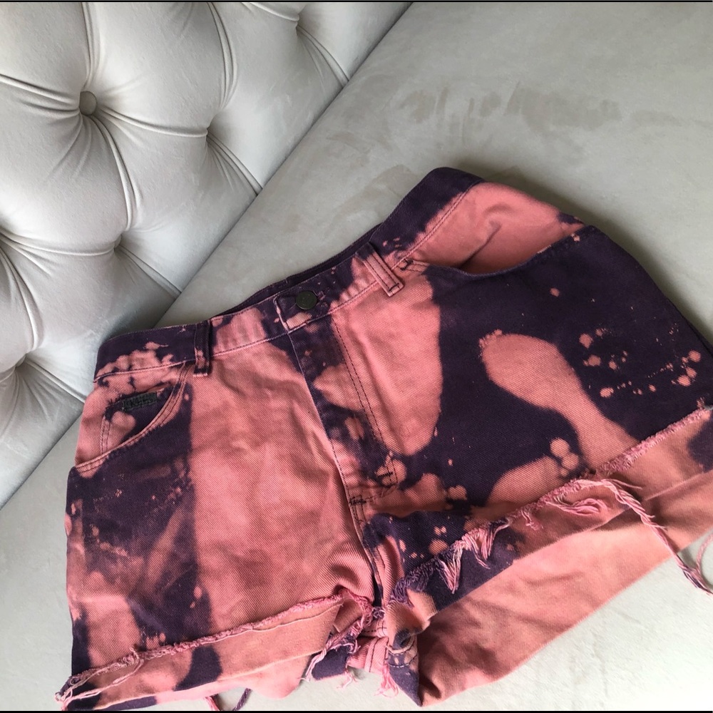 Wrangler Vintage Pink Purple Tie Dye Shorts sz M